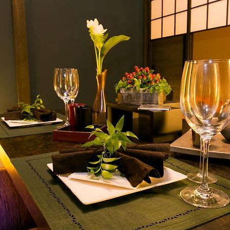 Hosta Nijo Aoi Villa Киото Екстериор снимка
