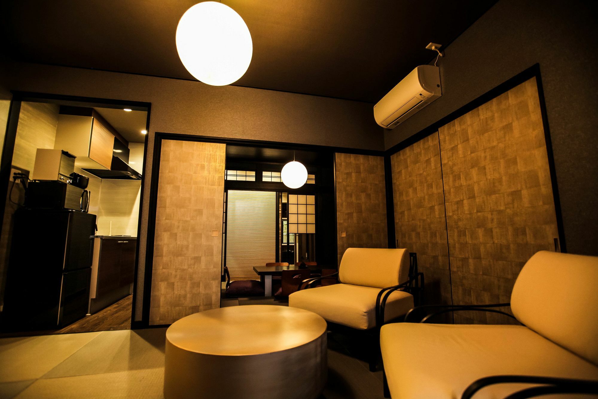 Hosta Nijo Aoi Villa Киото Екстериор снимка